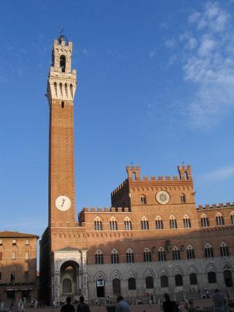 A Due Passi Da Piazza Del Campo Apartamento